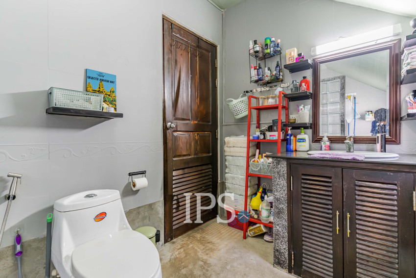 251.92 Sqm Retail Space For Rent - Chakto Mukh, Phnom Penh