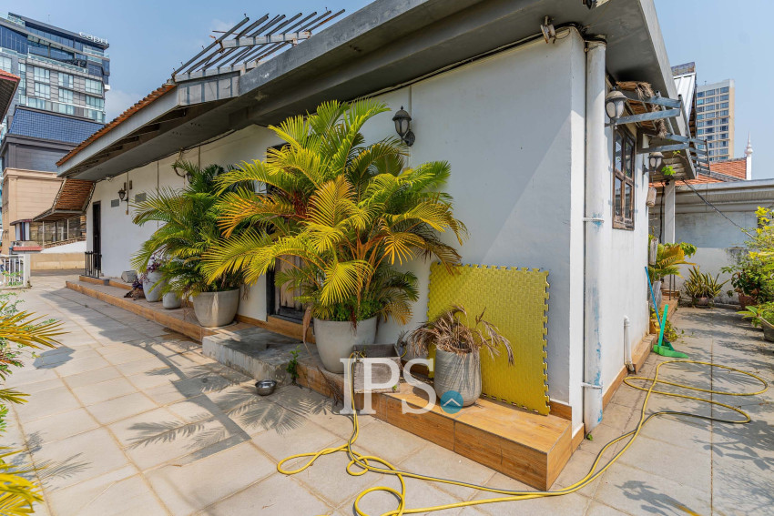 251.92 Sqm Retail Space For Rent - Chakto Mukh, Phnom Penh