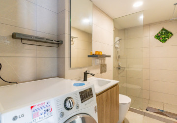 37th Floor 2 Bedroom Condo For Sale - Urban Village Phase II, Chak Angrae Leu, Phnom Penh thumbnail