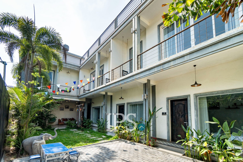 7 Bedroom Guesthouse  For Rent - Sangkat Siem Reap, Siem Reap