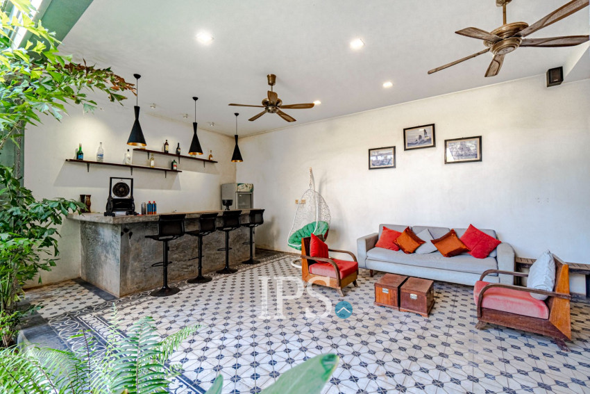 7 Bedroom Guesthouse  For Rent - Sangkat Siem Reap, Siem Reap