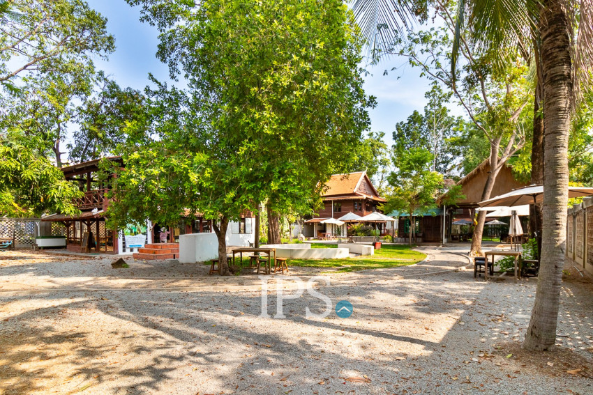 3-House Compound for Rent - Sala Kamreuk, Siem Reap