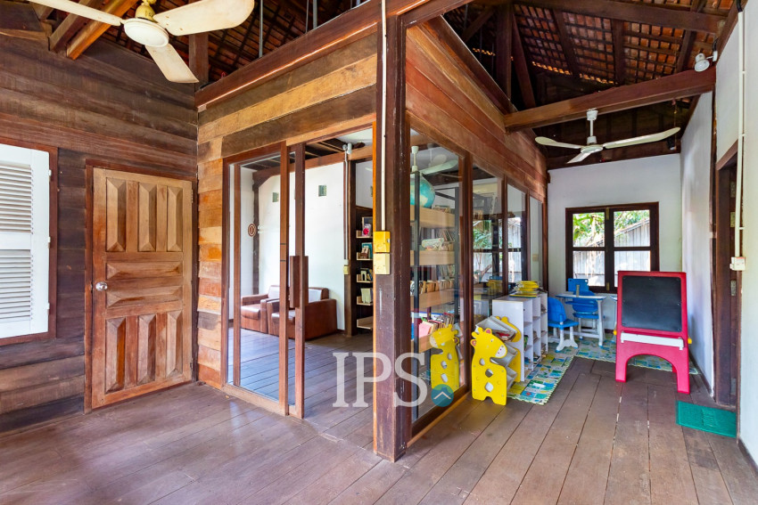 3-House Compound for Rent - Sala Kamreuk, Siem Reap