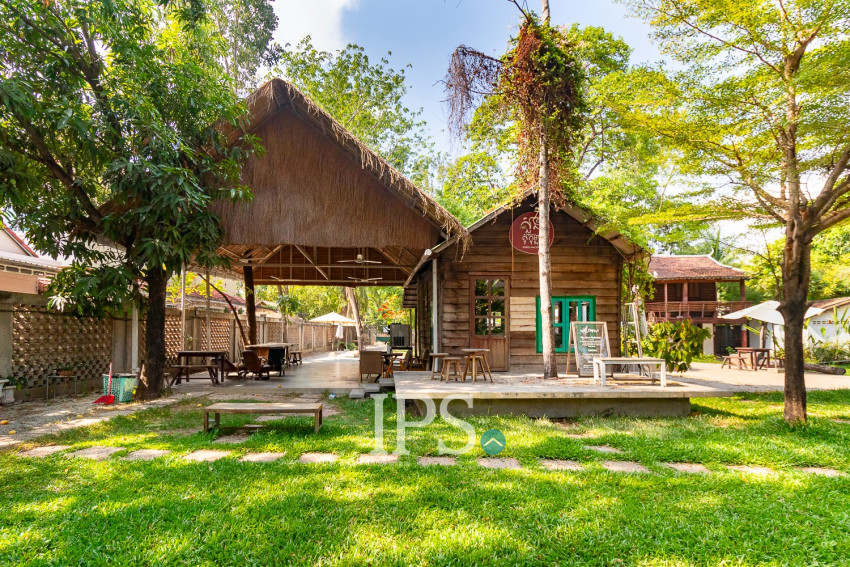 3-House Compound for Rent - Sala Kamreuk, Siem Reap