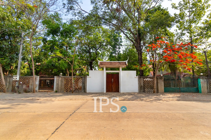 3-House Compound for Rent - Sala Kamreuk, Siem Reap