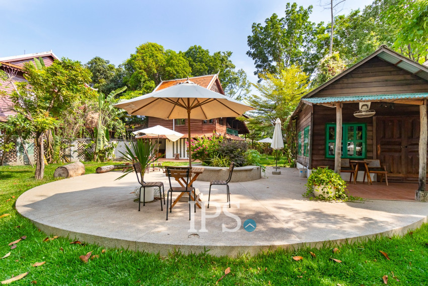 3-House Compound for Rent - Sala Kamreuk, Siem Reap