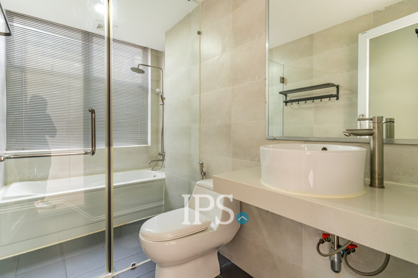 30 Units Apartment Building For Sale, BKK1, Phnom Penh