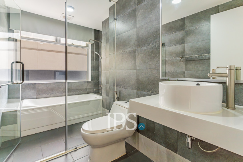 30 Units Apartment Building For Sale, BKK1, Phnom Penh