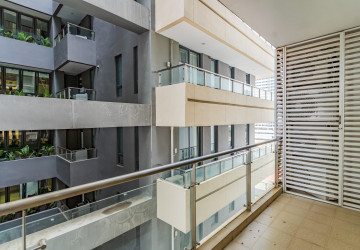 30 Units Apartment Building For Sale, BKK1, Phnom Penh thumbnail