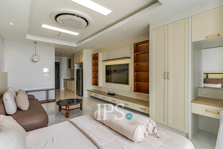 45 Sqm Studio Condo For Rent - Diamond Bay Garden, Tonle Bassac, Phnom Penh