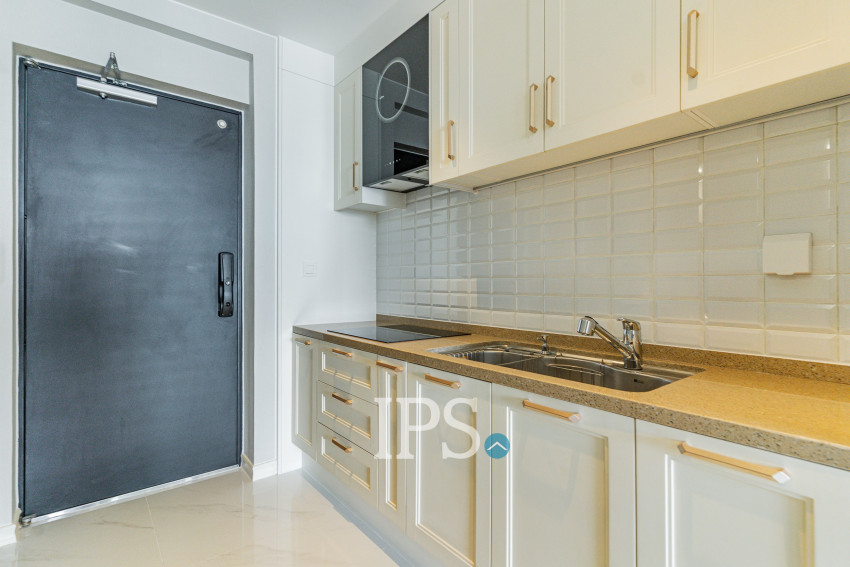 45 Sqm Studio Condo For Rent - Diamond Bay Garden, Tonle Bassac, Phnom Penh