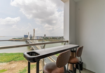 45 Sqm Studio Condo For Rent - Diamond Bay Garden, Tonle Bassac, Phnom Penh thumbnail