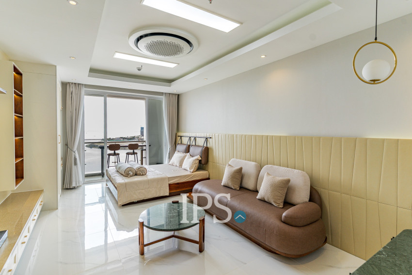 45 Sqm Studio Condo For Rent - Diamond Bay Garden, Tonle Bassac, Phnom Penh