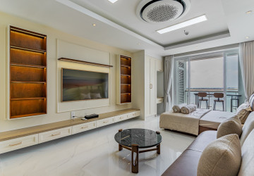 45 Sqm Studio Condo For Rent - Diamond Bay Garden, Tonle Bassac, Phnom Penh thumbnail