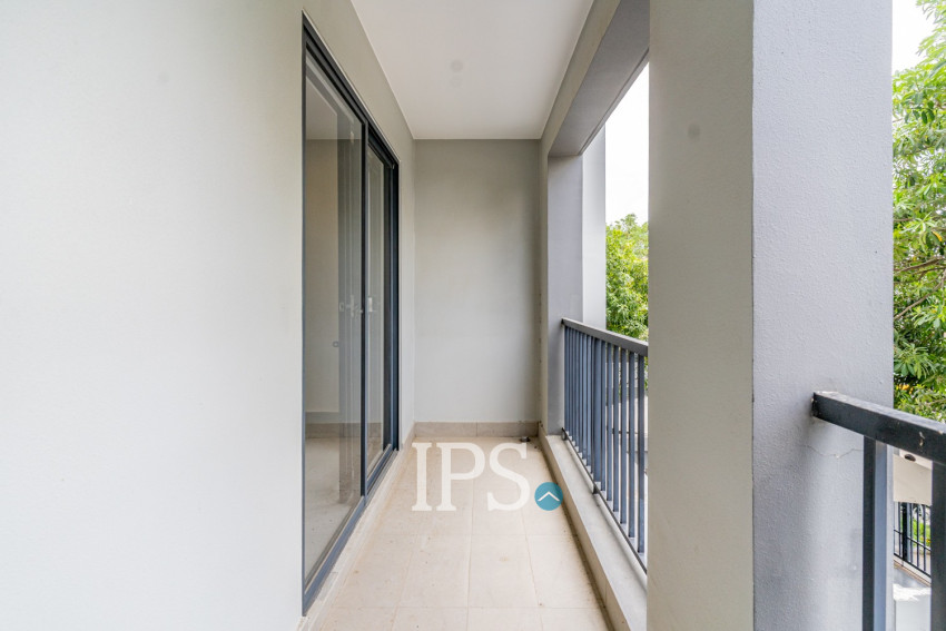 4 Bedroom Link Villa For Rent - Chak Angrae Kraom, Phnom Penh
