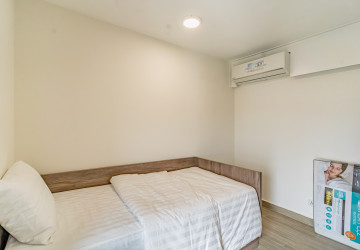 2 Bedroom Condo For Rent - Urban Village Phase II, Chak Angrae Leu, Phnom Penh thumbnail