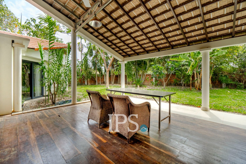 ផ្ទះ 2 បន្ទប់គេង សម្រាប់លក់ - ជ្រាវ, សៀមរាប
