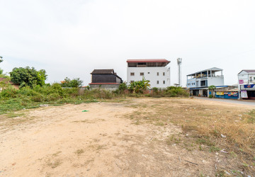 1600 Sqm Commercial Land For Rent - Sala Kamreuk, Siem Reap thumbnail
