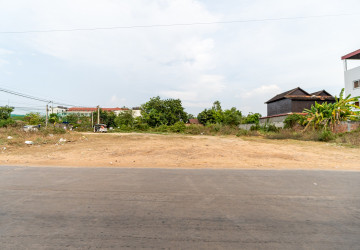 1600 Sqm Commercial Land For Rent - Sala Kamreuk, Siem Reap thumbnail