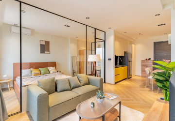 36th Floor 1 Bedroom Condo For Sale - Time Square 5, BKK1, Phnom Penh thumbnail