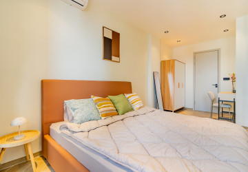 36th Floor 1 Bedroom Condo For Sale - Time Square 5, BKK1, Phnom Penh thumbnail