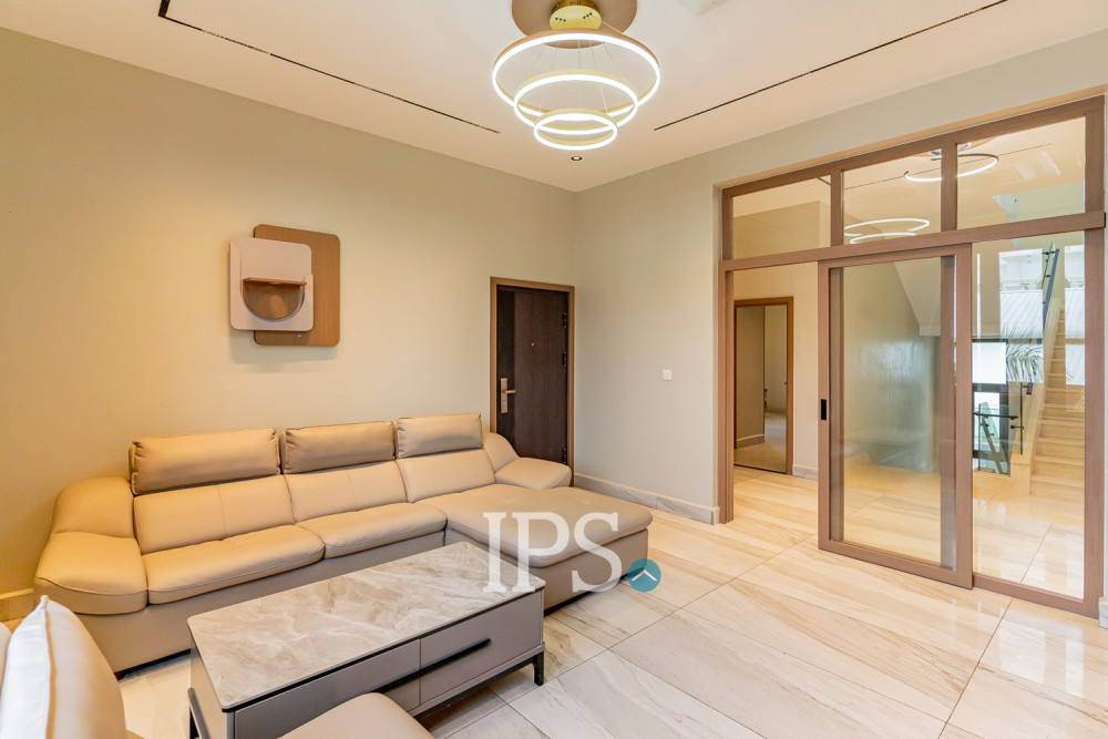 5 Bedroom Villa For Rent - Sen Sok, Phnom Penh - Image 10