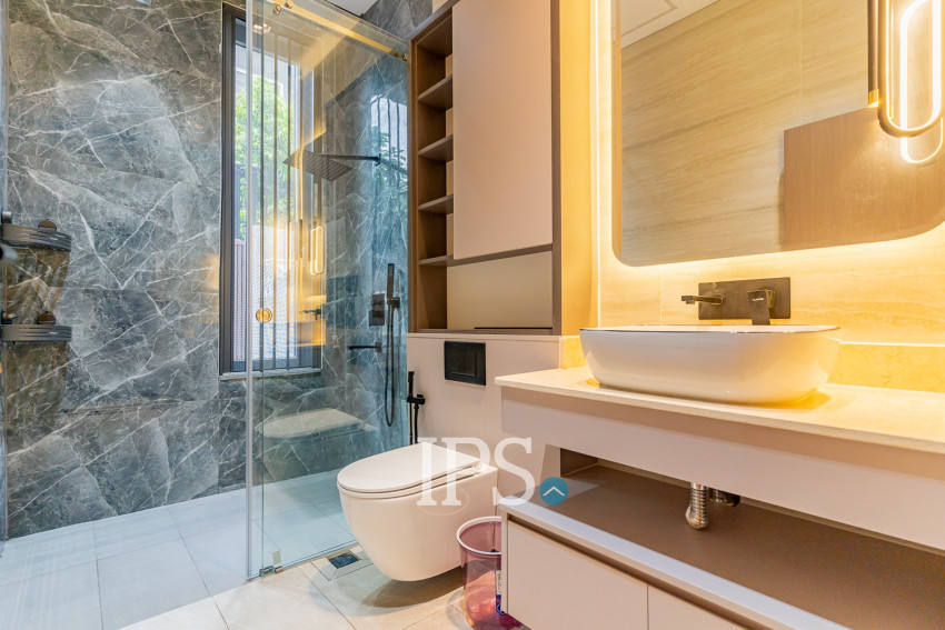 5 Bedroom Villa For Rent - Sen Sok, Phnom Penh