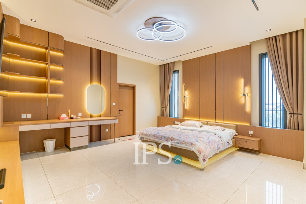 5 Bedroom Villa For Rent - Sen Sok, Phnom Penh - Image 24