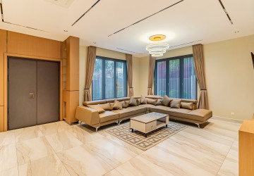 5 Bedroom Villa For Rent - Sen Sok, Phnom Penh thumbnail
