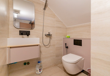5 Bedroom Villa For Rent - Sen Sok, Phnom Penh thumbnail