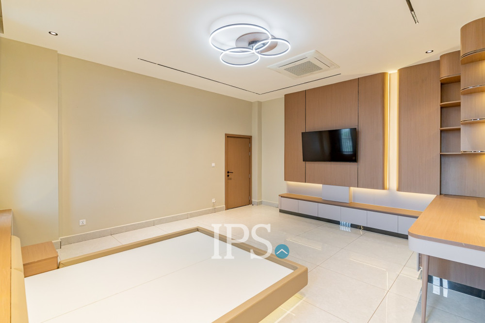 5 Bedroom Villa For Rent - Sen Sok, Phnom Penh - Image 30