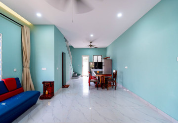 2 Bedroom Flat For Rent - Kouk Chak, Siem Reap thumbnail