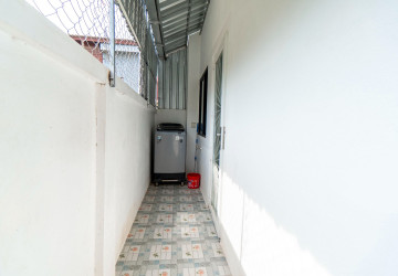 2 Bedroom Flat For Rent - Kouk Chak, Siem Reap thumbnail