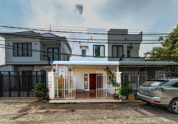 2 Bedroom Flat For Rent - Kouk Chak, Siem Reap thumbnail