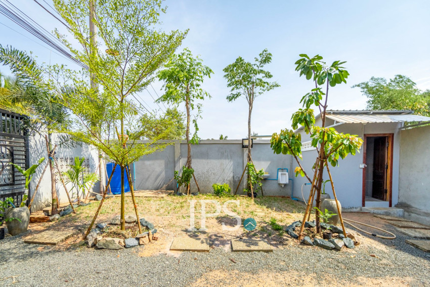 1 Bedroom House For Rent - Sangkat Siem Reap, Siem Reap