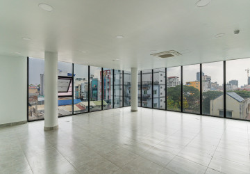 80 Sqm Office For Rent - Boeung Kak 2, Phnom Penh thumbnail