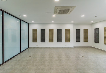 55 Sqm Office For Rent - Boeung Kak 2, Phnom Penh thumbnail