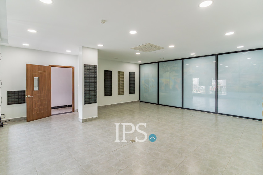 55 Sqm Office For Rent - Boeung Kak 2, Phnom Penh