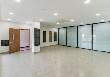 55 Sqm Office For Rent - Boeung Kak 2, Phnom Penh thumbnail