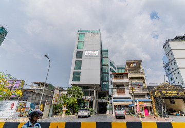 145 Sqm Office For Rent - Boeung Kak 2, Phnom Penh thumbnail