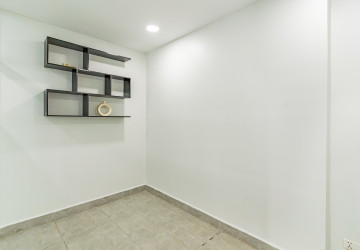145 Sqm Office For Rent - Boeung Kak 2, Phnom Penh thumbnail