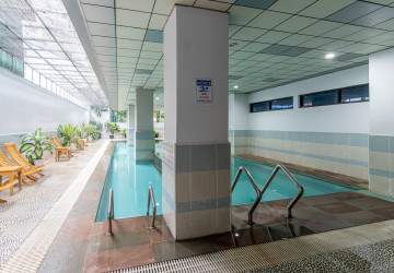 9th Floor 3 Bedroom Condo For Sale - De Castle Noblesse, Beoung Kak 1, Phnom Penh thumbnail