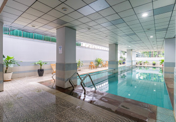 9th Floor 3 Bedroom Condo For Sale - De Castle Noblesse, Beoung Kak 1, Phnom Penh thumbnail