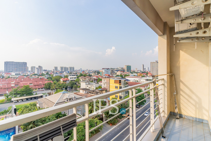 9th Floor 3 Bedroom Condo For Sale - De Castle Noblesse, Beoung Kak 1, Phnom Penh