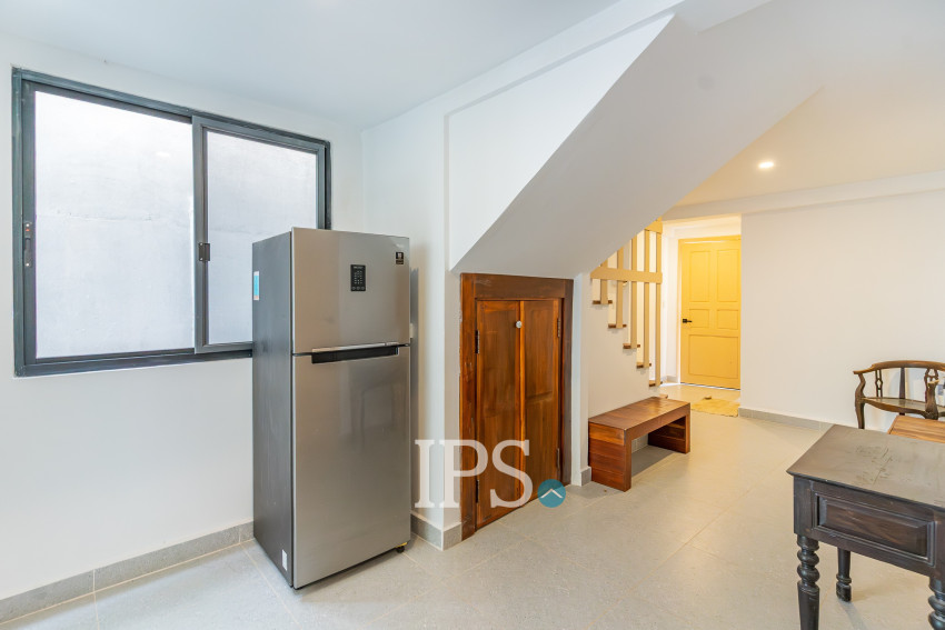 3 Bedroom Townhouse For Rent - Chaktomuk, Phnom Penh