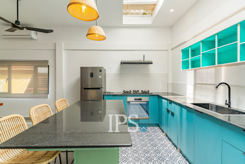 3 Bedroom Townhouse For Rent - Chaktomuk, Phnom Penh