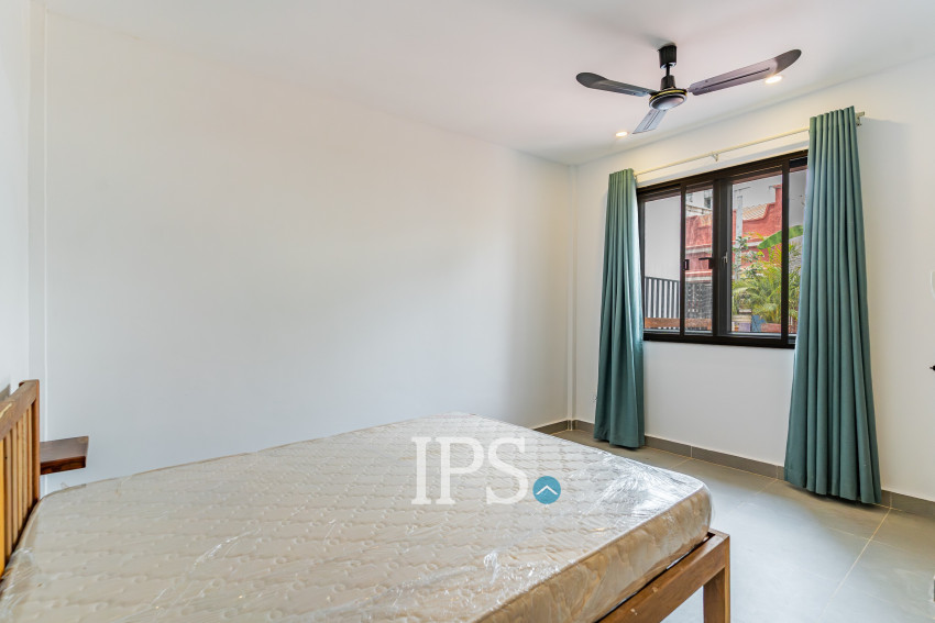 3 Bedroom Townhouse For Rent - Chaktomuk, Phnom Penh