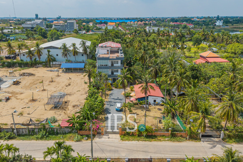 8 Unit Apartment Building For Sale - Preaek Aeng, Khan Chbar Ampov, Phnom Penh