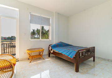 8 Unit Apartment Building For Sale - Preaek Aeng, Khan Chbar Ampov, Phnom Penh thumbnail