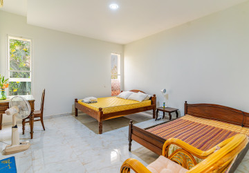 8 Unit Apartment Building For Sale - Preaek Aeng, Khan Chbar Ampov, Phnom Penh thumbnail